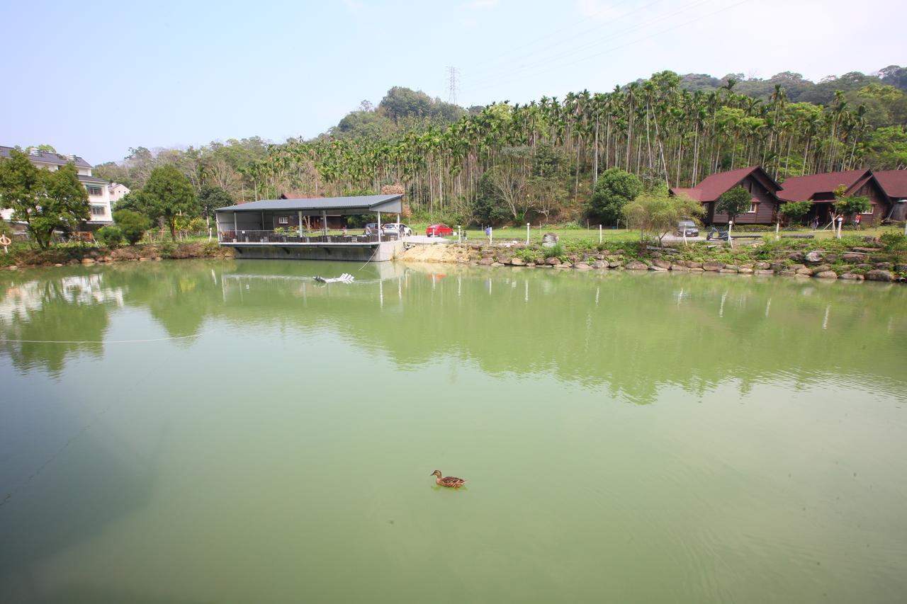 Double Lake B&B Zhushan Luaran gambar