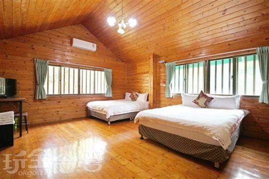 Double Lake B&B Zhushan Luaran gambar